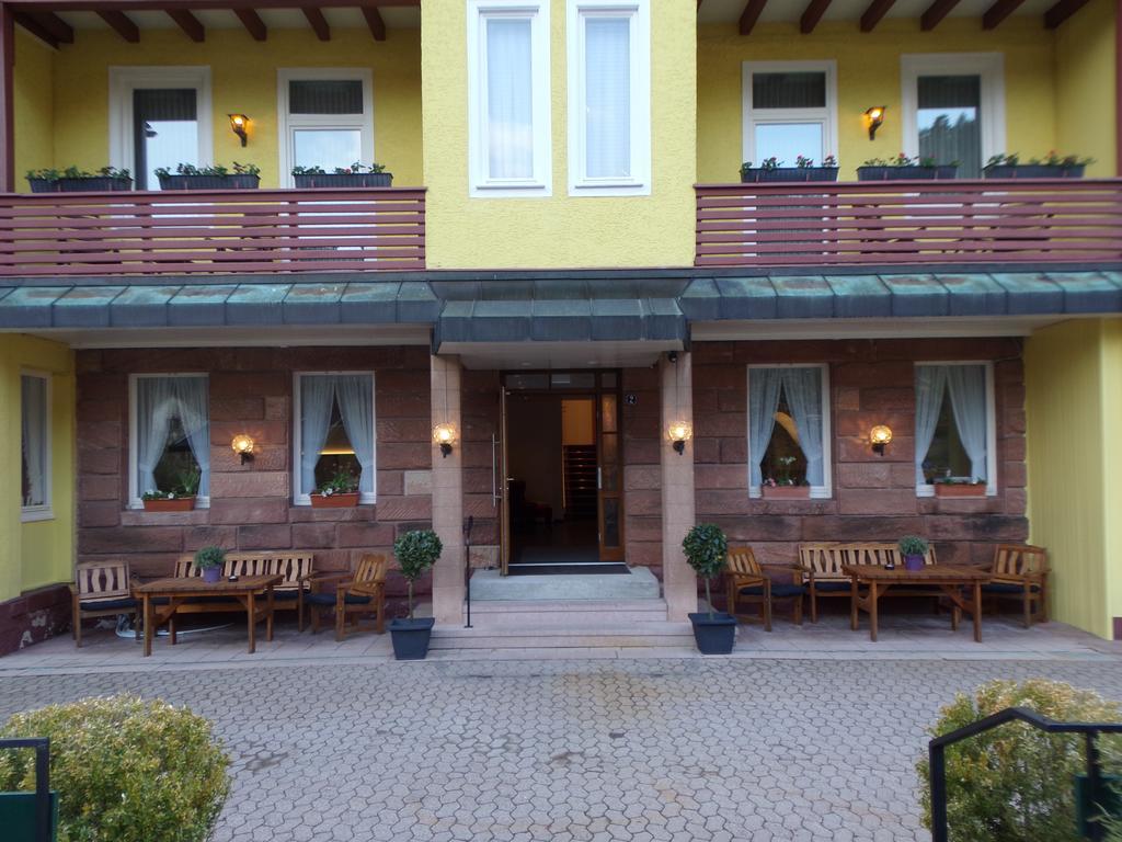 Hotel Sieben Linden Lauterbach  Ngoại thất bức ảnh