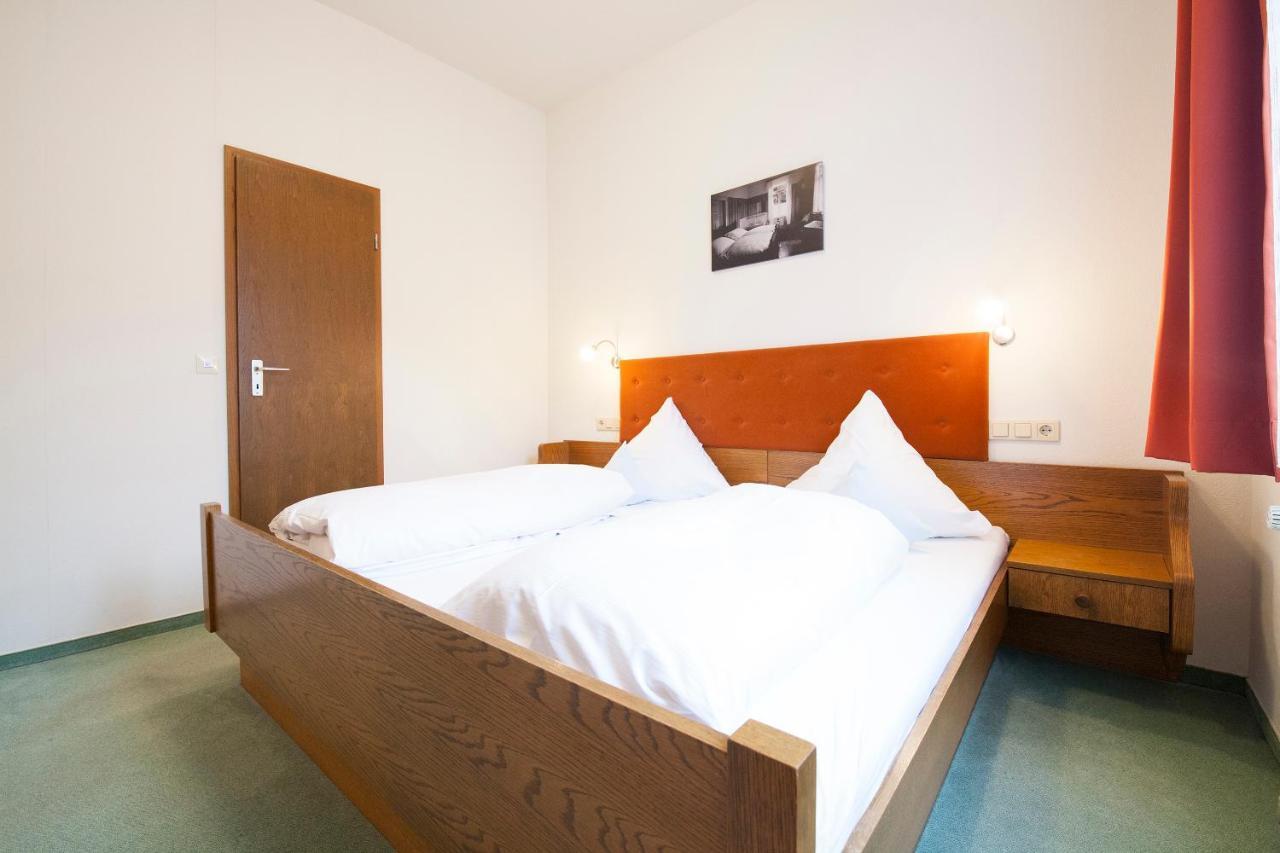 Hotel Sieben Linden Lauterbach  Ngoại thất bức ảnh